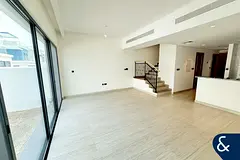 Lagoons Specialist | 4 Bed | Prime Location