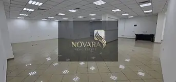 Seize the opportunity now and establish your business in a location that guarantees success and dist