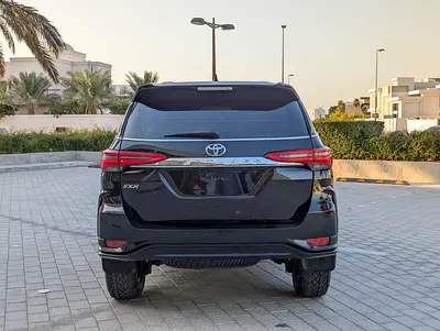 2018 Toyota FORTUNER 缩略图 16