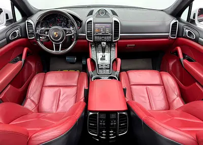 2016 Porsche CAYENNE — миниатюра 13