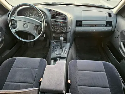 1994 BMW 3-SERIES 照片 17