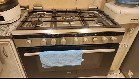 Oven