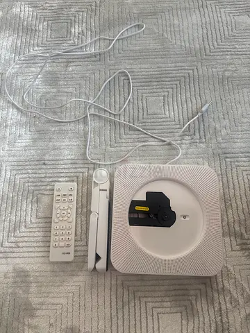 CD Player with Remote Control