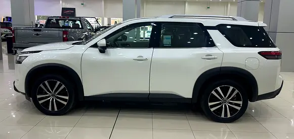 Nissan Pathfinder SV, миниатюра 4