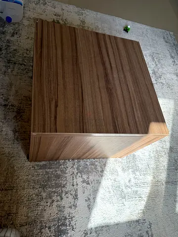 Stylish Wooden  Table - Perfect for Any living room