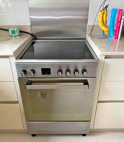 Daewoo Electric Ceramic Stove 4 Burners 60×60cm Mint Condition