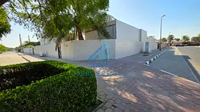 🔥 Biggest Layout | Single-Story Villa for Sale in Al Khuzamiyah 🏠