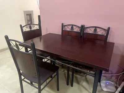 Dining table with 4 chairs in Umm Al Quwain