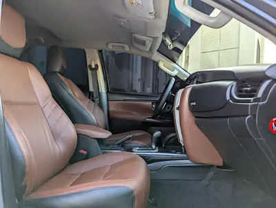 2018 Toyota FORTUNER 缩略图 5