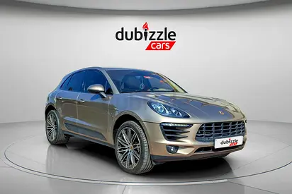 AED 4044/month | 2015 Porsche Macan  | GCC Specs | Ref#412184
