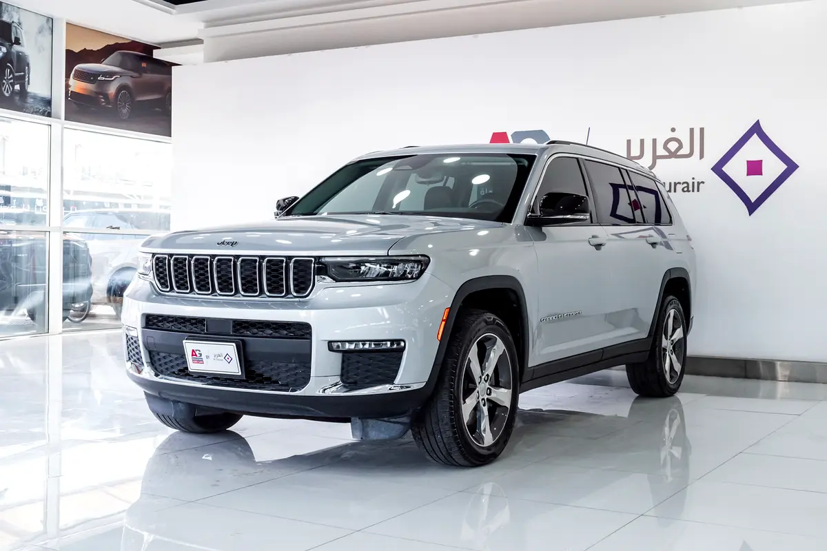Jeep Grand Cherokee L 2022 — photo 1 of 20