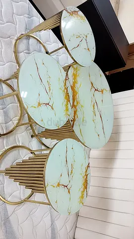 Coffe table With three stole in good condition