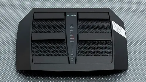 NETGEAR AC3200 Nighthawk X6 Tri-Band WiFi Router