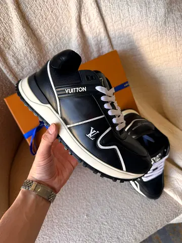 Louis vuttion mens trainers
