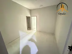 Offer Price 2BHk in just 40k Renovated Flat 6 Chqs Near Dubai Exit