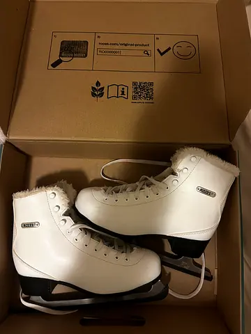 Skate figure shoes