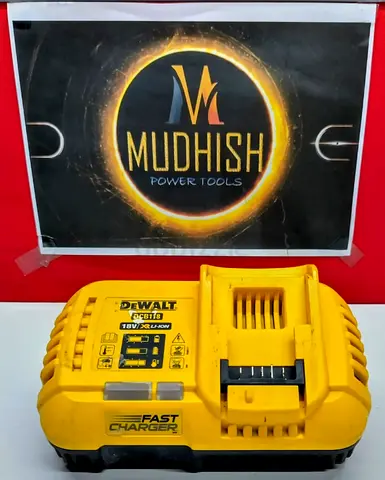 DEWALT DCB118 FAST CHARGER