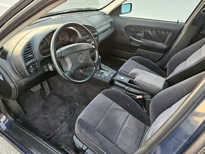 1994 BMW 3-SERIES 照片 10