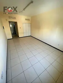 For rent a studio in Al-Rashdia 3 old (Al-Murr Street). Price: 21 thousand (4 or 6 payments). Insur