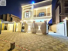 Classic villa with very luxurious finishing, including a swimming pool, registration fees, water, an