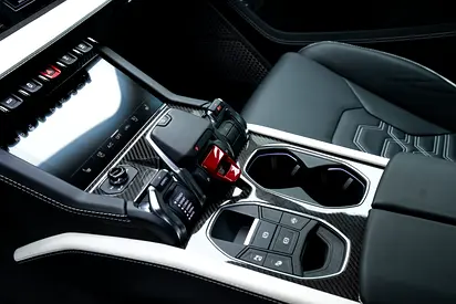 2025 Lamborghini URUS — миниатюра 16
