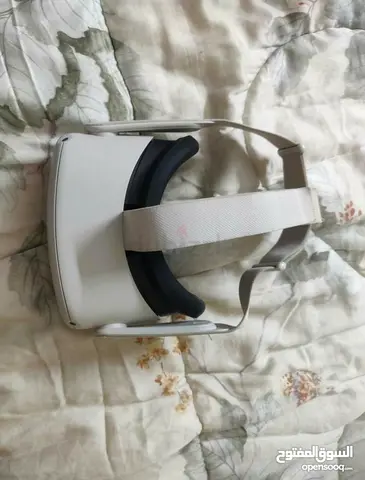 Oculus quest 2 64gb for sale
