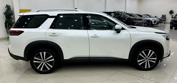 Nissan Pathfinder SV, миниатюра 5
