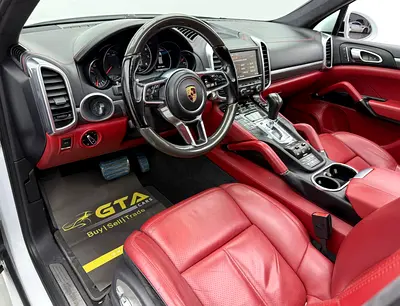 2016 Porsche CAYENNE — миниатюра 10