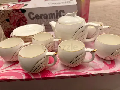Elegant Ceramic Tea Set with Gold Accents (BRAND NEW)