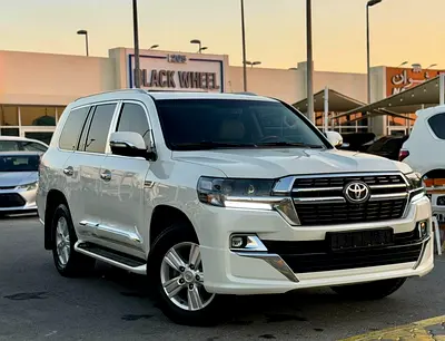 تويوتا لاند كروزر 2014 GXR V8