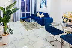 Furnished |Palace And Pool View |Vacant End Of Jan