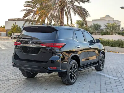2018 Toyota FORTUNER 缩略图 12
