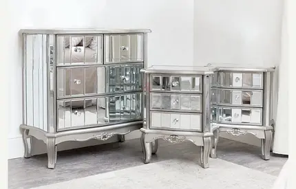 Chest of drawers + 2 bedside table