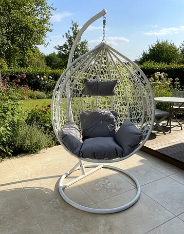Garden Regina swing chair in white and grey