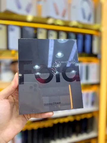 Samsung Galaxy Z Fold 4