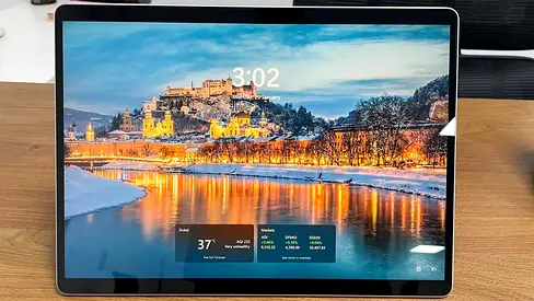 Microsoft Surface Pro 9 13 Inches, i5-1245U, 12th Generation, 8GB RAM, 256GB ROM, Window 11 Pro