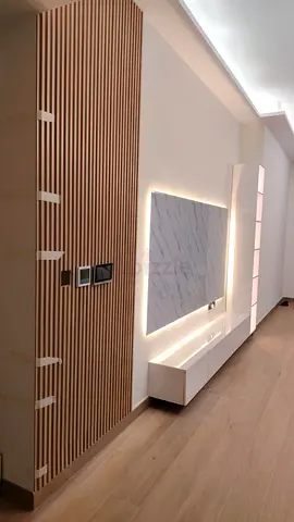 Modern Entertainment Unit with Elegant Wall Design