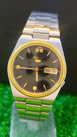Vintage Seiko 5 Automatic Japan made Mens watch for sale in Dubai(Used)