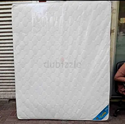 180x200cm king size mattress. Same day delivery available
