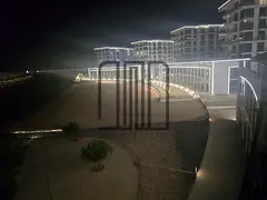 Spacious 1 Bedroom Apartment with Sea View, Balcony &amp; Private Beach Access