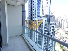 Spacious 2BR | Vacant | Steps from Metro