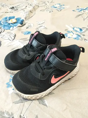 Original Snickers Nike Revolution Size 26 in perfect condition kids shoes Location Al barsha 1