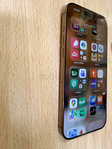 Apple iPhone 16 Pro max   - Like New Condition!