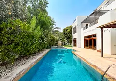 Spacious Villa | Private Pool and Garden | Vacant