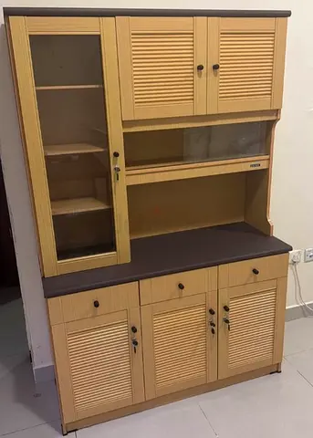Kitchen cabinets