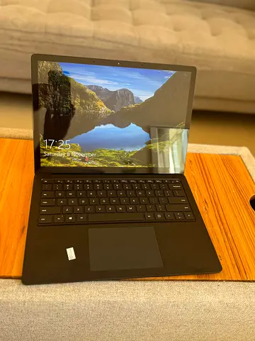 Stylish Laptop with Stunning Display for Sale