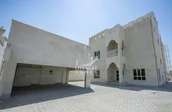 Modern 6BR | Maids | Swimming Pool | Stone finish