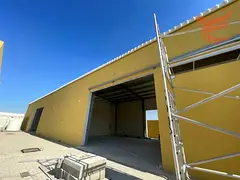 Commercial Warehouse and Showroom for Rent Ideal Location