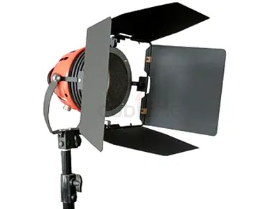 Urgently for sell 4 Studio lights Dtr 800 [100 240v]