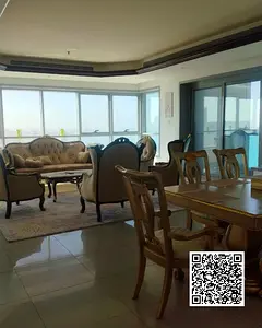 Elegant 2 BR Apartment with Sea View